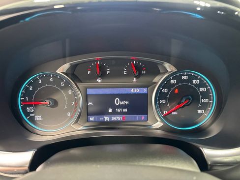 Used 2023 Chevrolet Traverse LT AWD/4WD image 15
