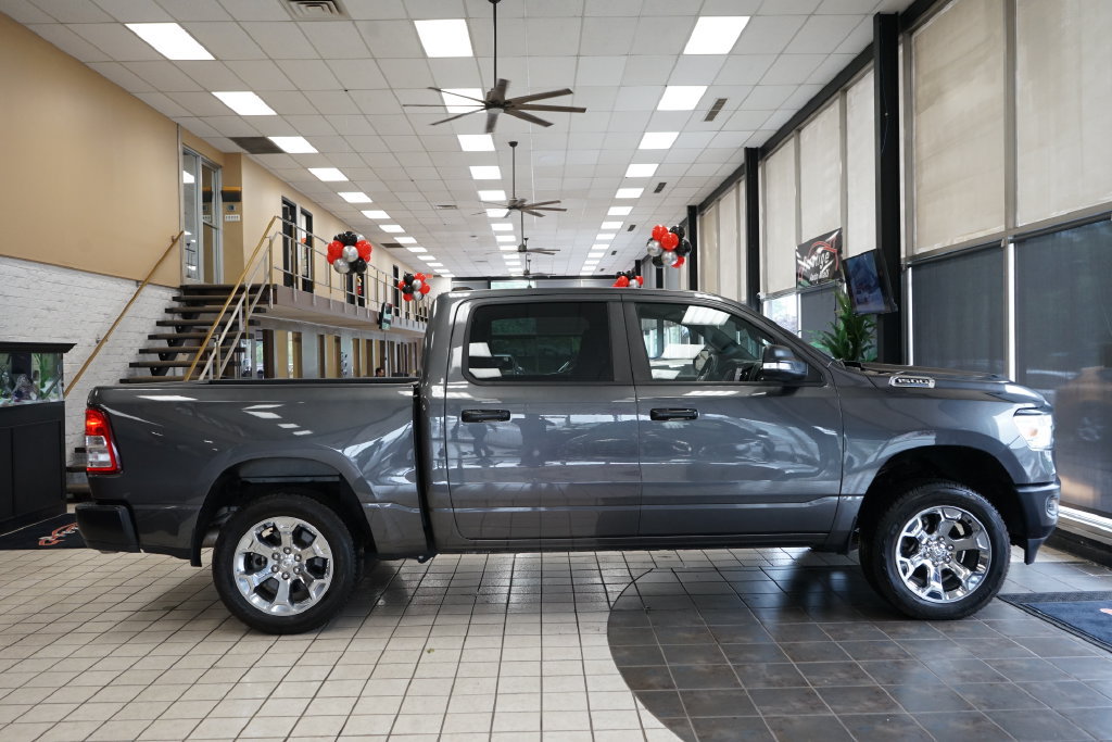 Used 2022 RAM 1500 Big Horn AWD/4WD image 16