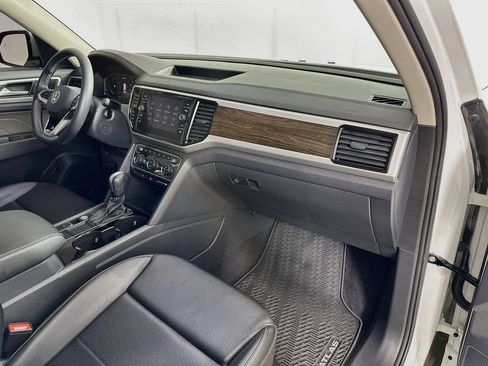Used 2022 Volkswagen Atlas SE FWD image 35