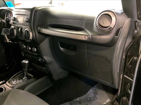 Used 2017 Jeep Wrangler Sport w/ Quick Order Package 24S image 18