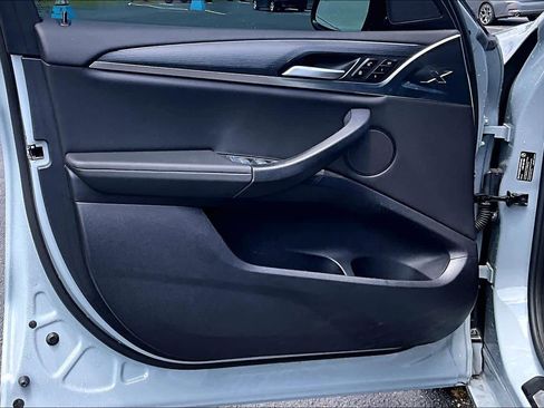 Used 2024 BMW X3 sDrive30i w/ Premium Package image 23