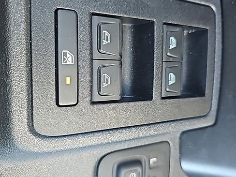 Used 2022 Ford Bronco Outer Banks w/ Sasquatch Package image 21