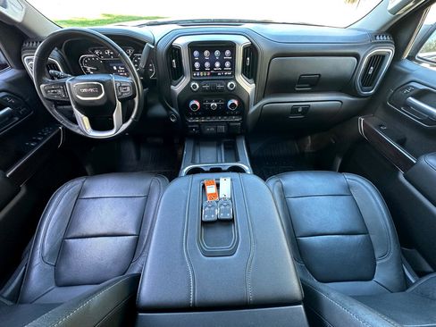 Used 2019 GMC Sierra 1500 SLT w/ SLT Premium Plus Package image 30