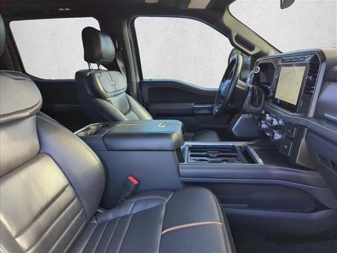 Used 2024 Ford F450 Platinum w/ FX4 Off-Road Package image 26