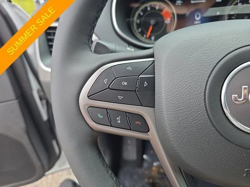 Certified 2022 Jeep Cherokee Latitude Lux FWD image 21