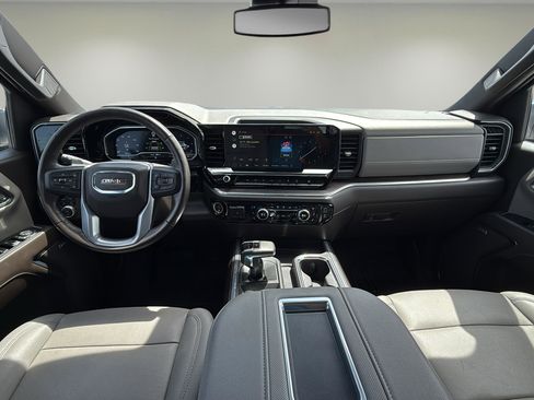 Used 2022 GMC Sierra 1500 SLT w/ SLT Premium Plus Package image 9