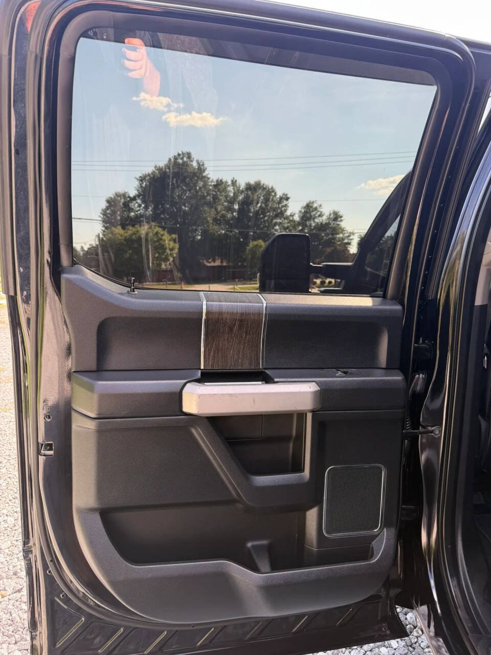 Used 2021 Ford F250 Lariat w/ Lariat Ultimate Package AWD/4WD image 19