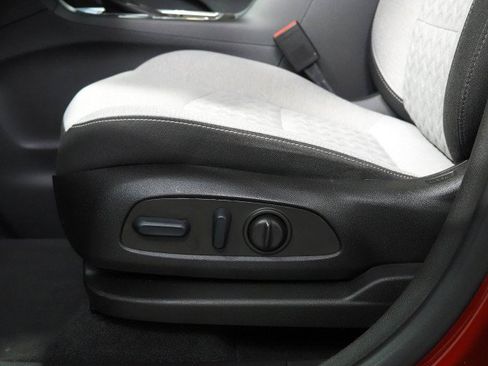 Used 2022 Chevrolet Equinox LT FWD image 54