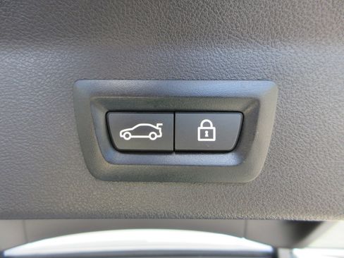 Used 2020 BMW X3 xDrive30i w/ Convenience Package AWD/4WD image 57