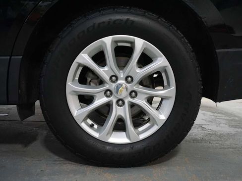 Used 2019 Chevrolet Equinox LS image 9