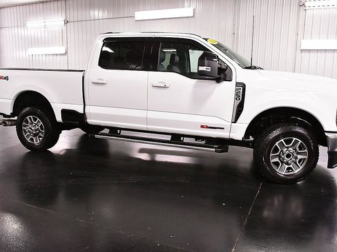 Used 2024 Ford F250 Lariat image 8