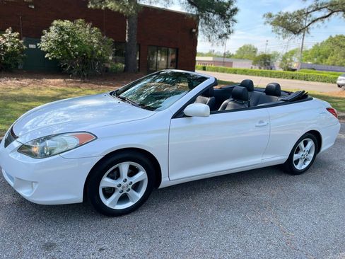 Used 2006 Toyota Solara SE image 2