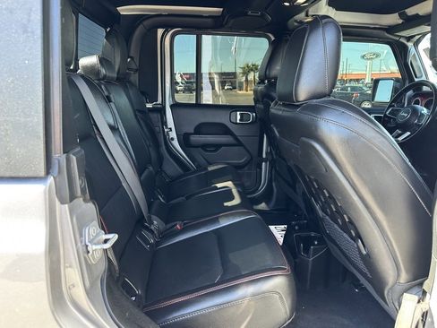 Used 2020 Jeep Gladiator Rubicon image 30