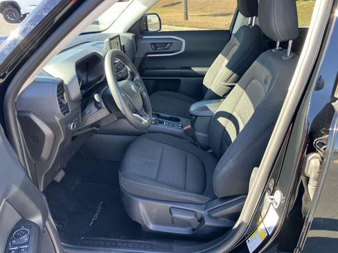 Used 2022 Ford Bronco Sport Base image 12