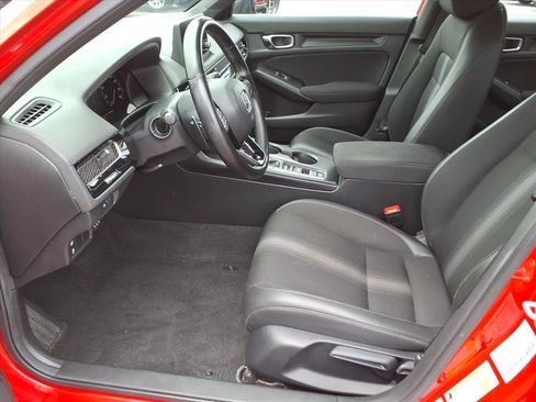 Used 2024 Honda Civic Sport image 6