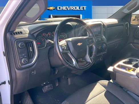 Used 2021 Chevrolet Silverado 1500 LT image 18