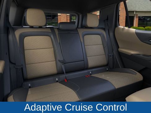New 2026 Chevrolet Equinox ACTIV image 17