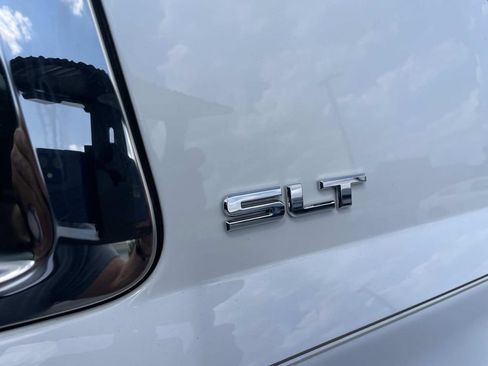 Used 2015 GMC Yukon XL SLT w/ Open Road Package RWD image 13