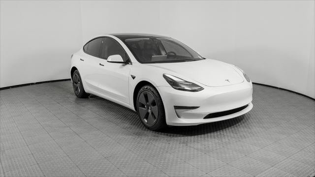 Used 2021 Tesla Model 3 Standard Range Plus RWD image 9