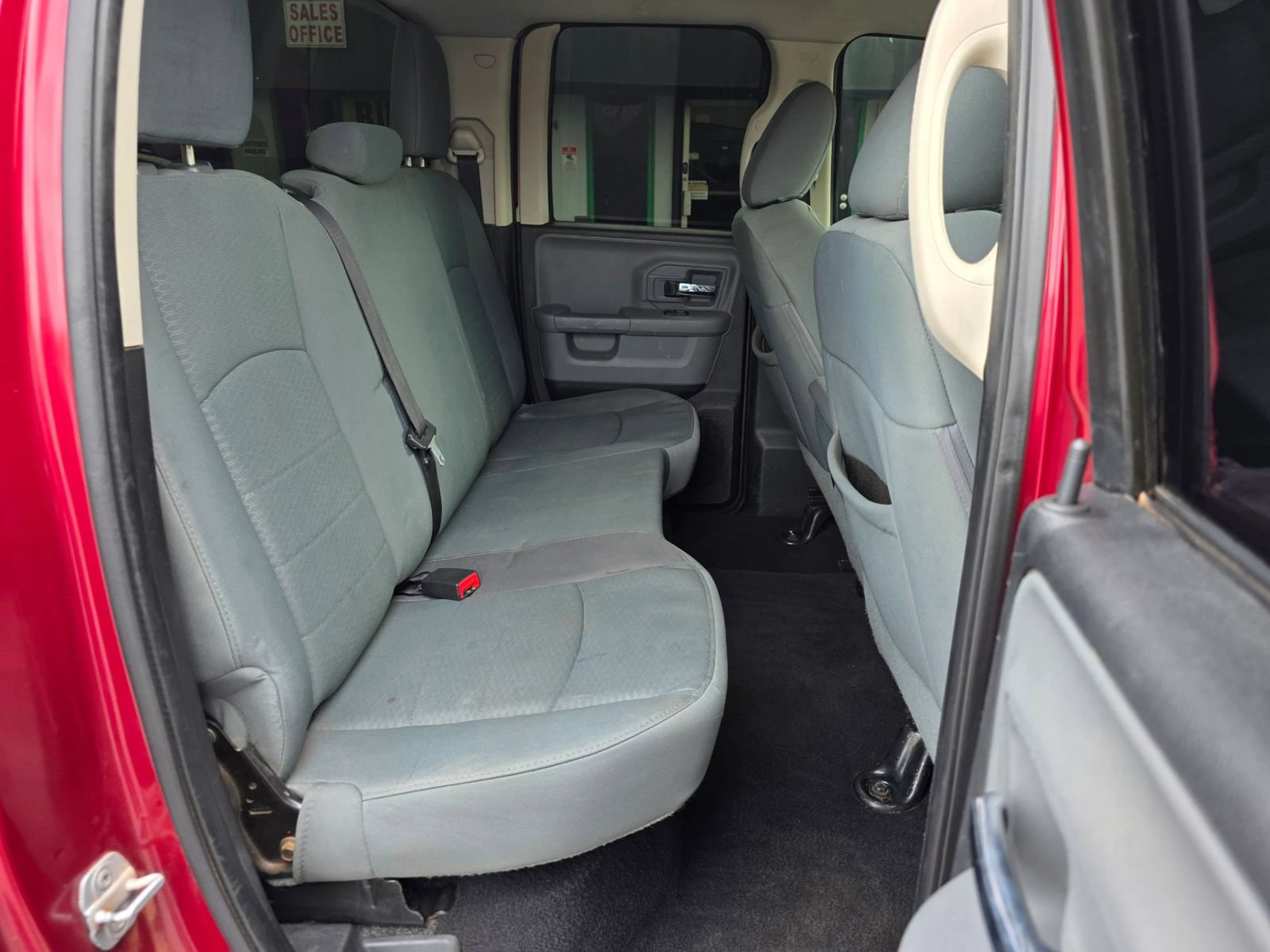 Used 2013 RAM 1500 Classic SLT w/ Premium Display Pkg AWD/4WD image 10