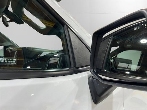 Used 2021 Chevrolet Silverado 1500 LT Trail Boss image 12