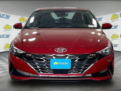 Certified 2023 Hyundai Elantra Limited FWD image 2