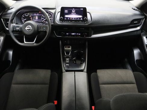 Used 2024 Nissan Rogue SV FWD image 29