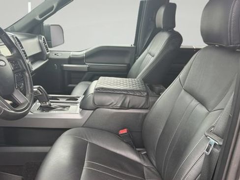 Used 2018 Ford F150 XLT w/ Equipment Group 302A Luxury AWD/4WD image 10