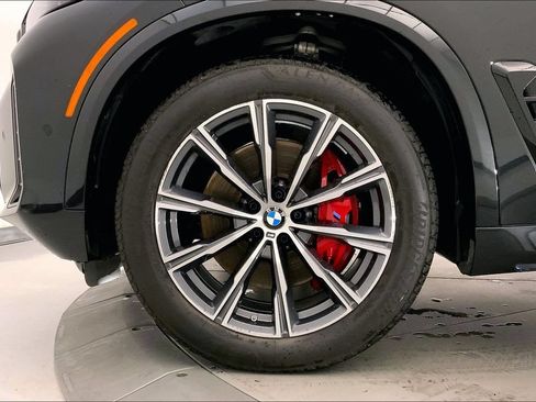 Used 2026 BMW X5 xDrive40i w/ M Sport Package AWD/4WD image 8