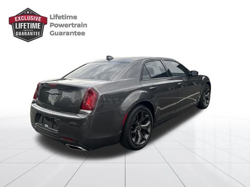 Used 2021 Chrysler 300 S RWD image 5