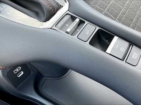 New 2026 Honda HR-V Sport image 20