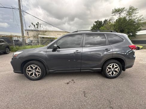 Used 2021 Subaru Forester Premium w/ Popular Package #1 AWD/4WD image 6