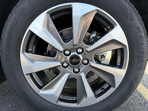 Used 2024 Ford Escape Platinum image 70