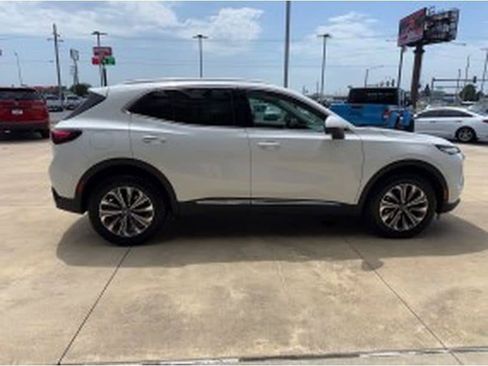 Used 2024 Buick Envision Preferred AWD/4WD image 3
