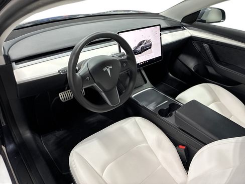Certified 2023 Tesla Model 3 Performance AWD/4WD image 9