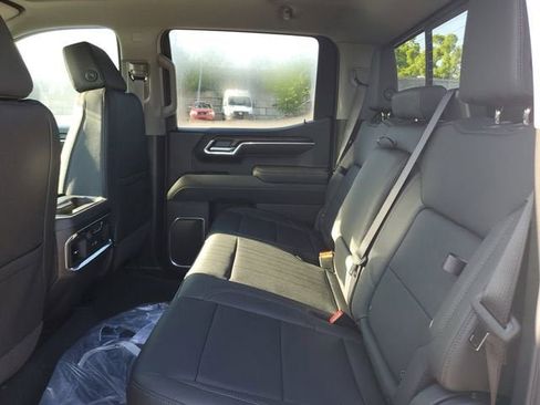 New 2026 GMC Sierra 1500 SLT w/ SLT Premium Plus Package image 13