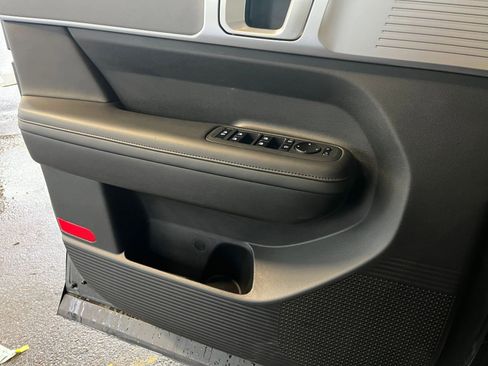 Used 2025 Hyundai Santa Fe SEL image 22