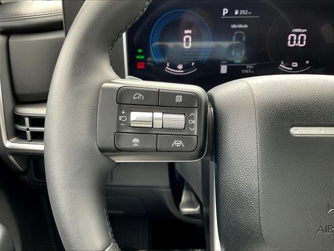 Certified 2026 Hyundai Santa Fe SE AWD/4WD image 11