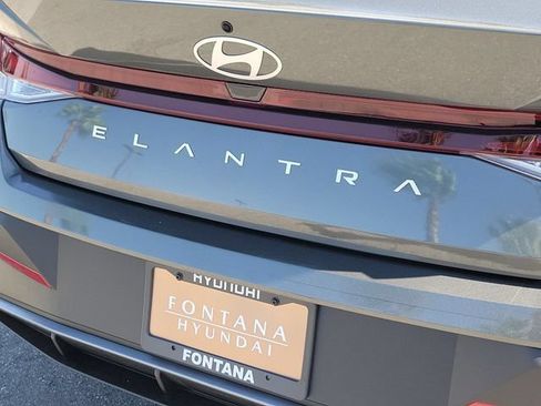 New 2026 Hyundai Elantra SE FWD image 26