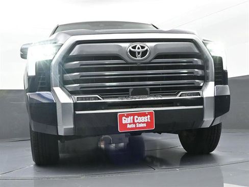 Used 2023 Toyota Tundra Limited AWD/4WD image 29