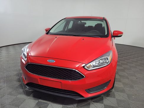 Used 2016 Ford Focus SE FWD image 15