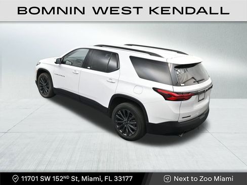 Used 2023 Chevrolet Traverse RS image 14