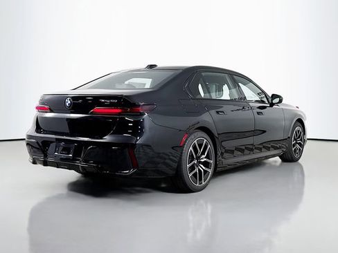 Used 2026 BMW i7 xDrive60 image 7