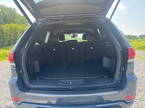 Used 2021 Jeep Grand Cherokee Limited w/ Quick Order Package 28K 80th AWD/4WD image 26