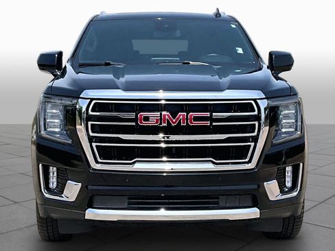 Used 2023 GMC Yukon XL SLT AWD/4WD image 4