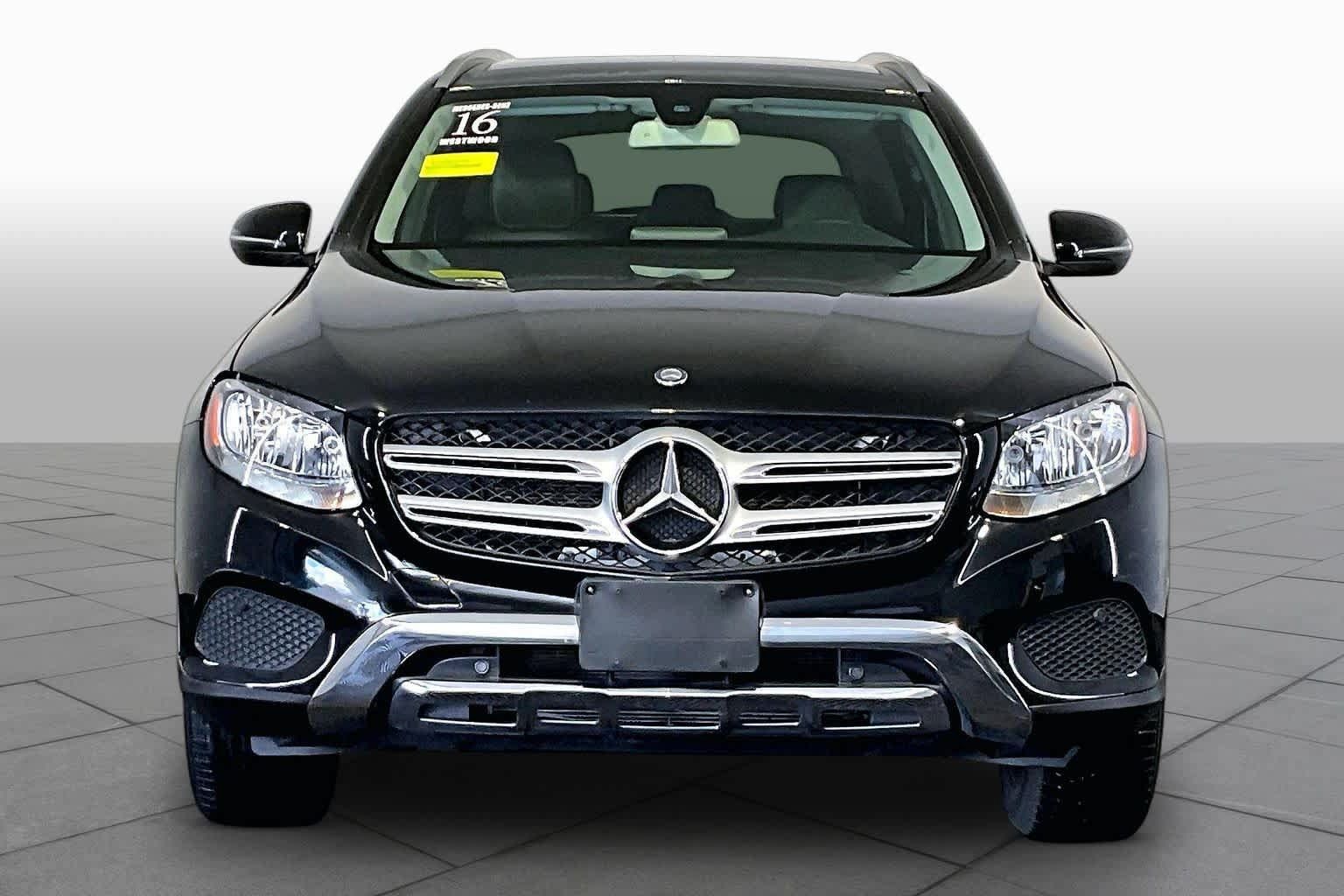 Used 2016 Mercedes-Benz GLC 300 4MATIC image 4