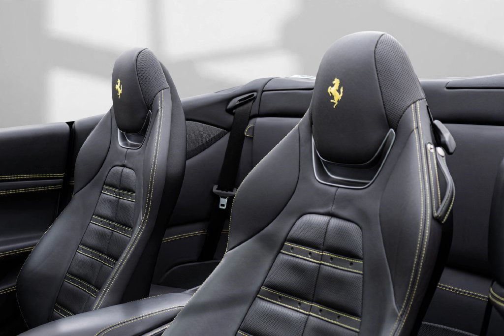 Certified 2022 Ferrari Portofino M RWD image 41