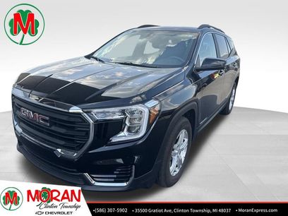 Used 2024 GMC Terrain SLE w/ Driver Convenience Package