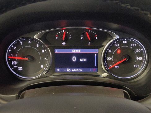 Used 2024 GMC Terrain SLT FWD image 23