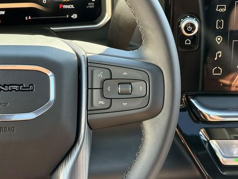 New 2026 GMC Sierra 2500 Denali Ultimate AWD/4WD image 11